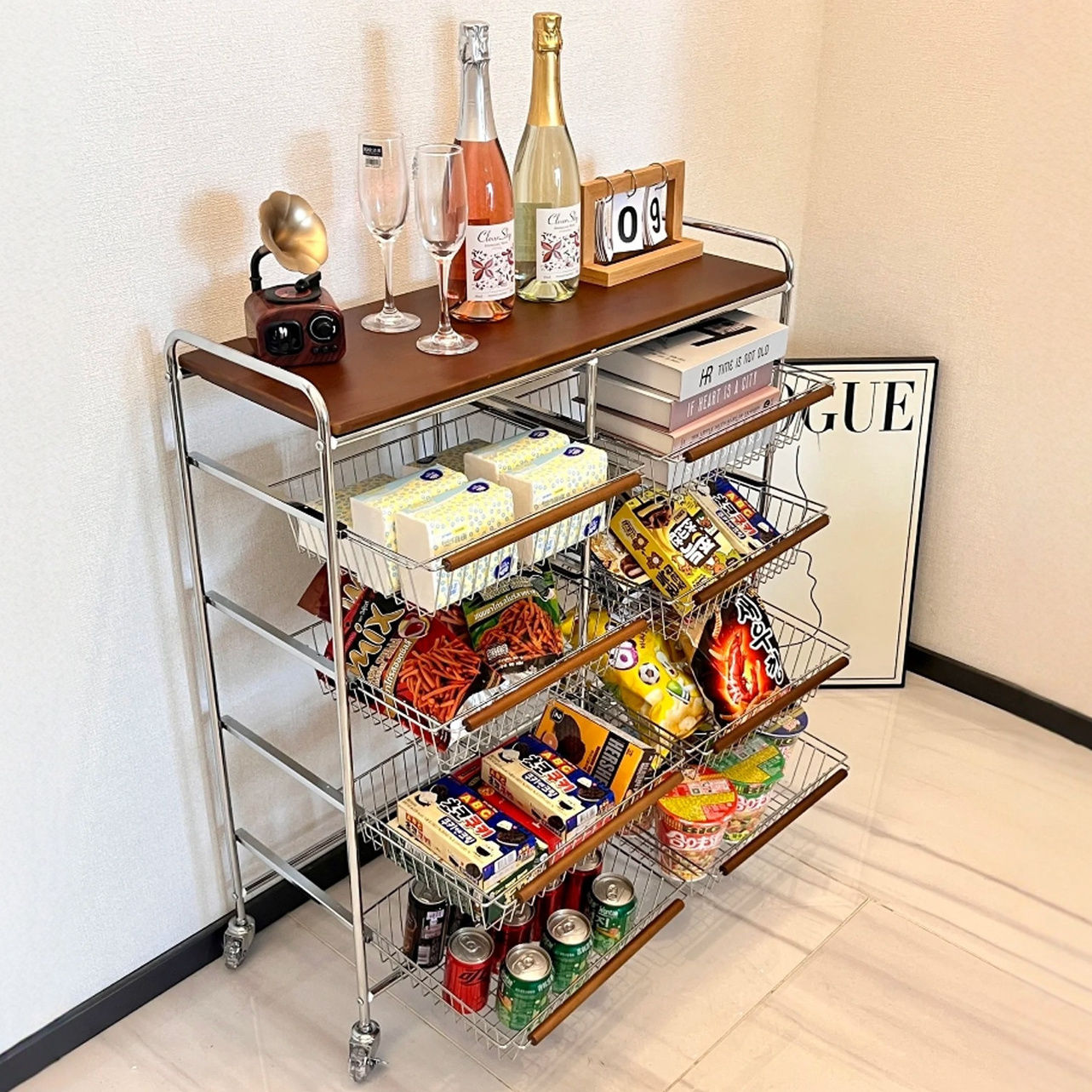 Medieval style storage trolley - огляд і ціна Food Storage Medieval